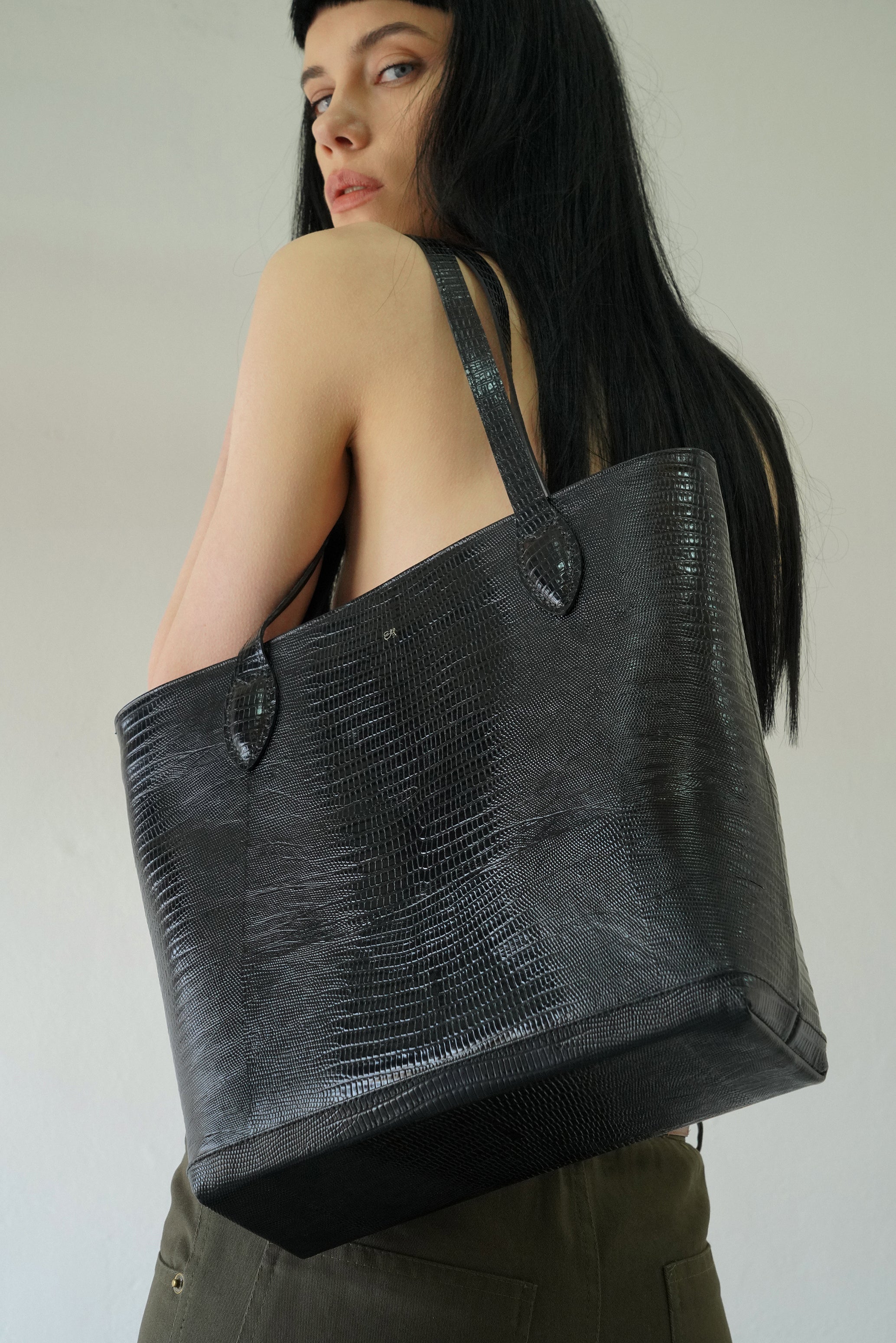 Amy Leather Handbag