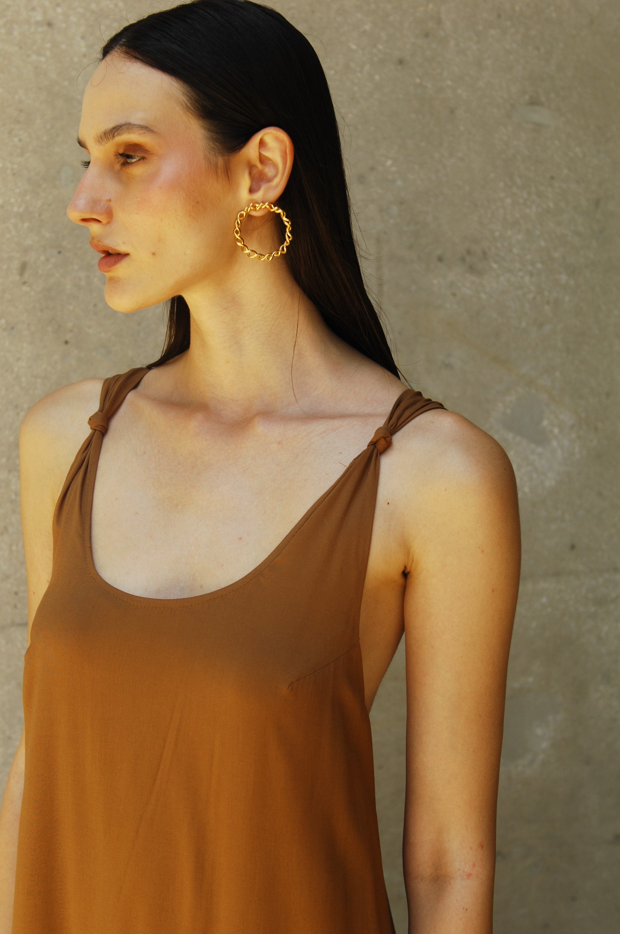 Sia Sculptural Twist Hoop Earrings